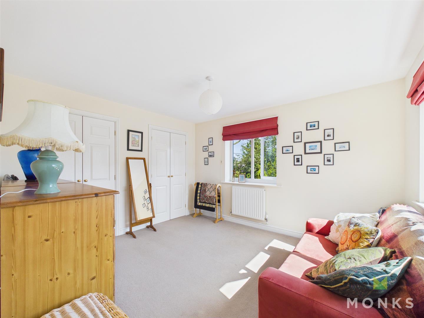 1 Firs Close, Oswestry, SY11 3LT For Sale